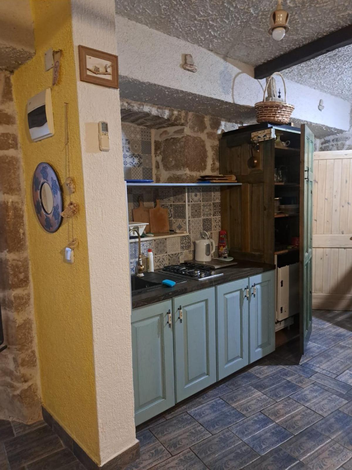 Apartments Voltera Parking Space Near The House Betina  Εξωτερικό φωτογραφία